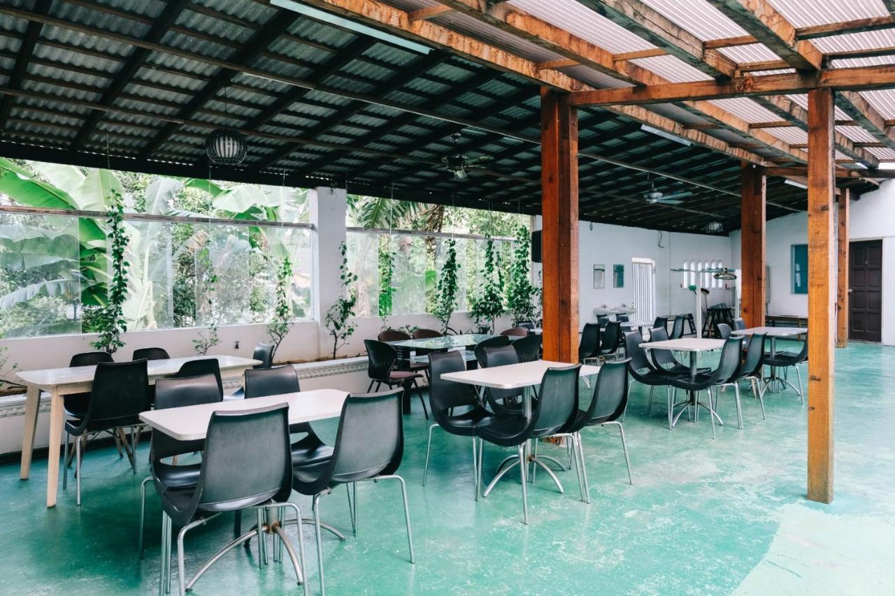 Camelia Homestay Johor Bahru Esterno foto